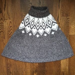 Gorgeous poncho size 8